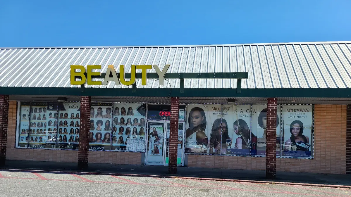 Beauty Land JL Beauty Supply photo (photo 2 of 3)