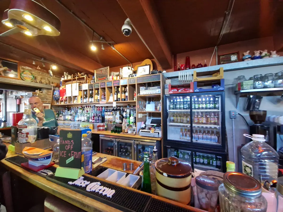 Lighthouse Bar photo (photo 1 of 3)