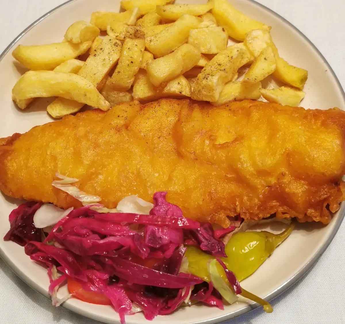 Royal Dolphin | Dagenham photo (photo 2 of 3)