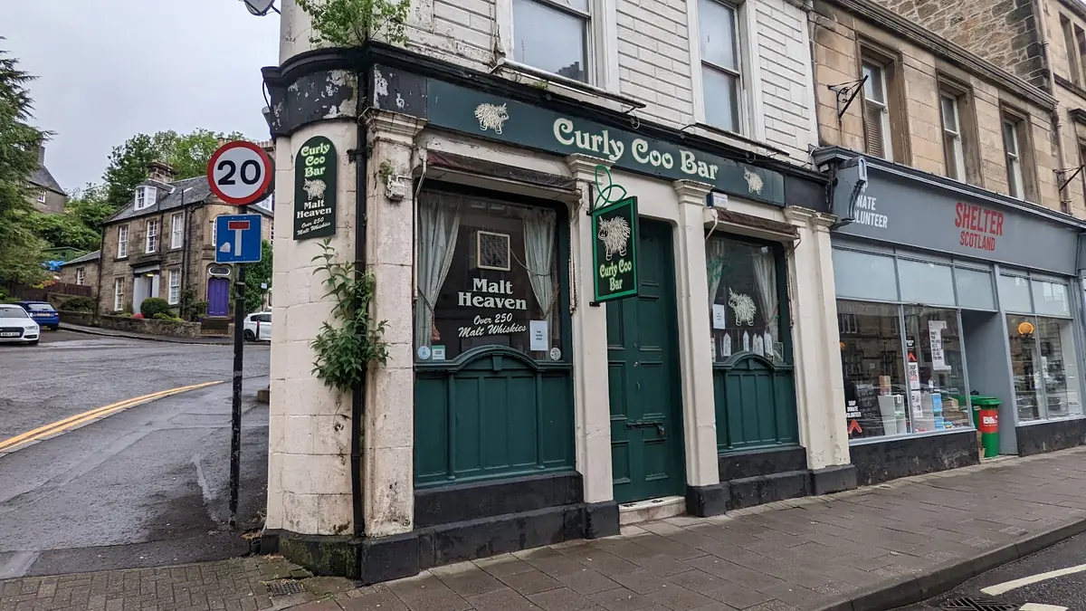 Curly Coo Bar