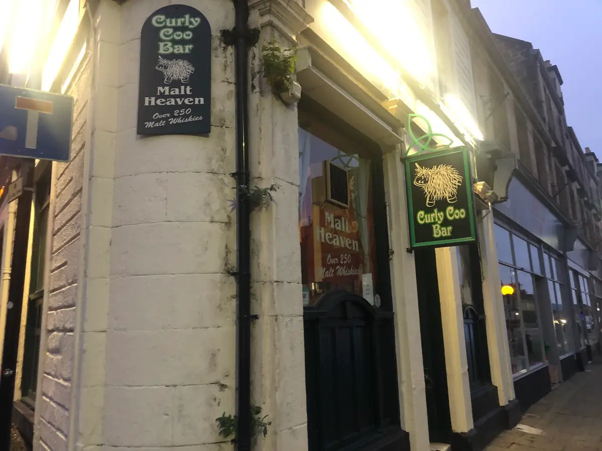 Curly Coo Bar photo (photo 3 of 3)