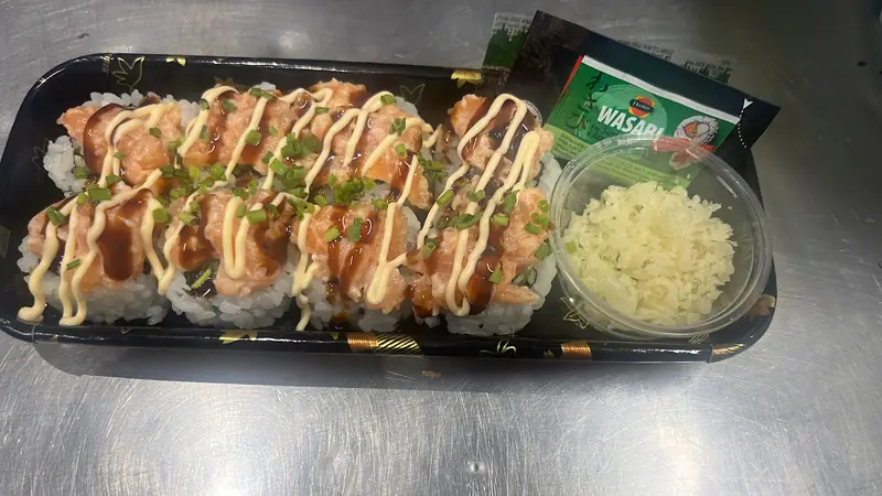 You Me Sushi photo (photo 3 of 3)