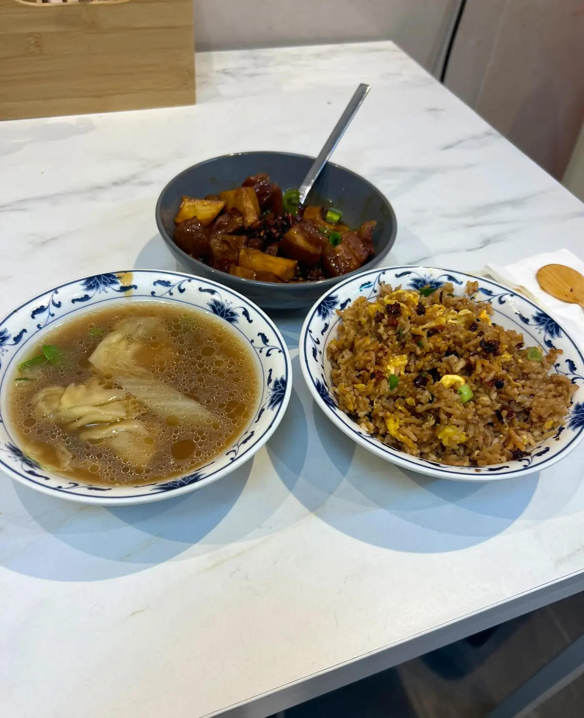 Hungry hungry 有点饿 photo (photo 3 of 3)