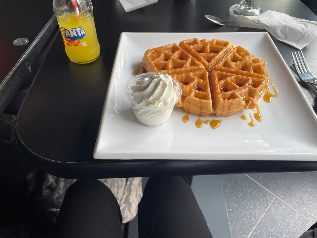 Creams Cafe Rickmansworth photo (photo 3 of 3)