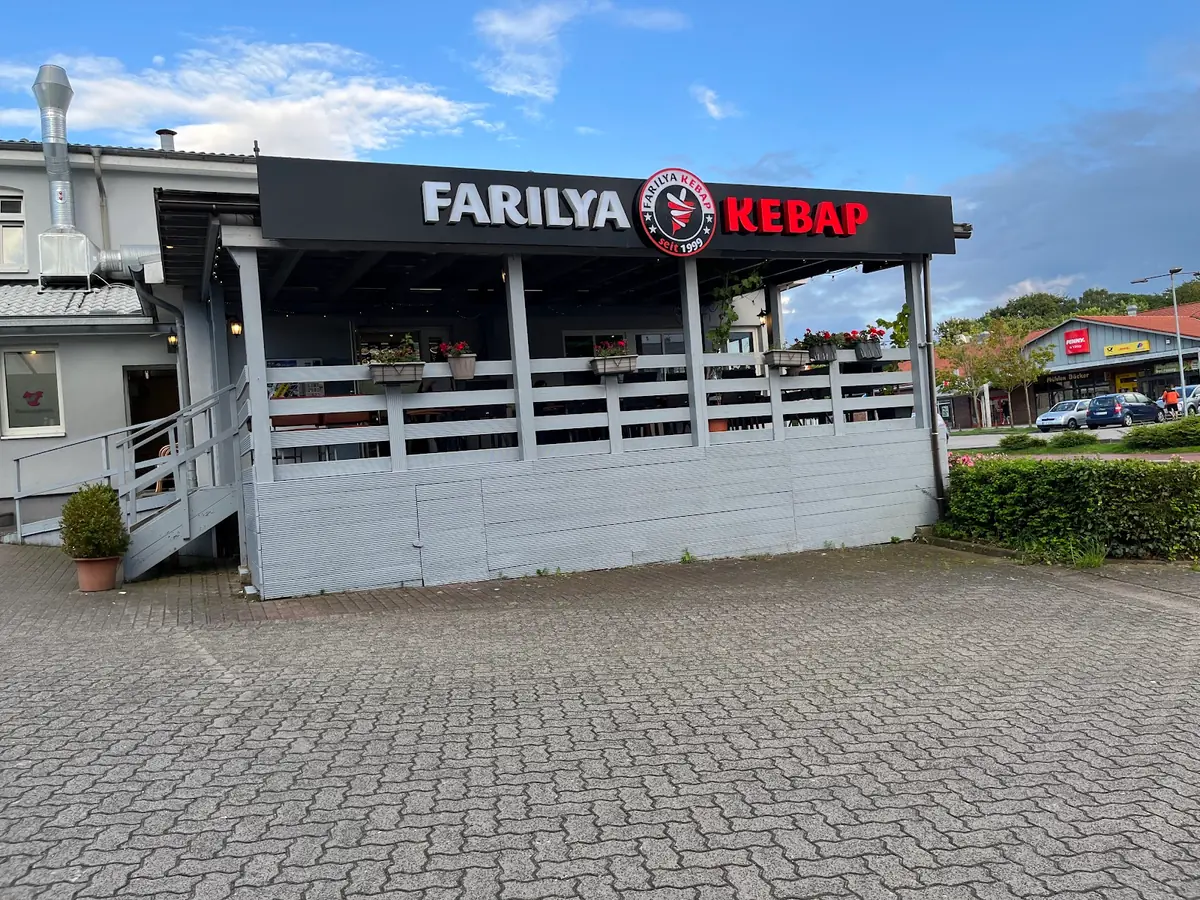 Farilya Kebap — Restaurants in Albersdorf