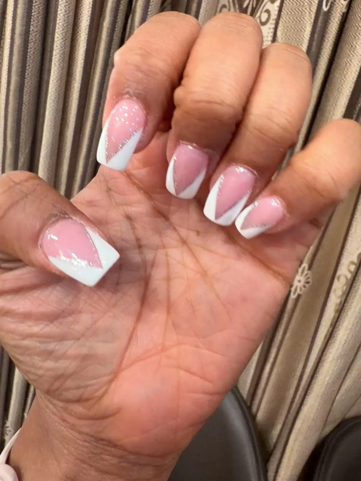 Envy nail spa salon photo (photo 2 of 3)