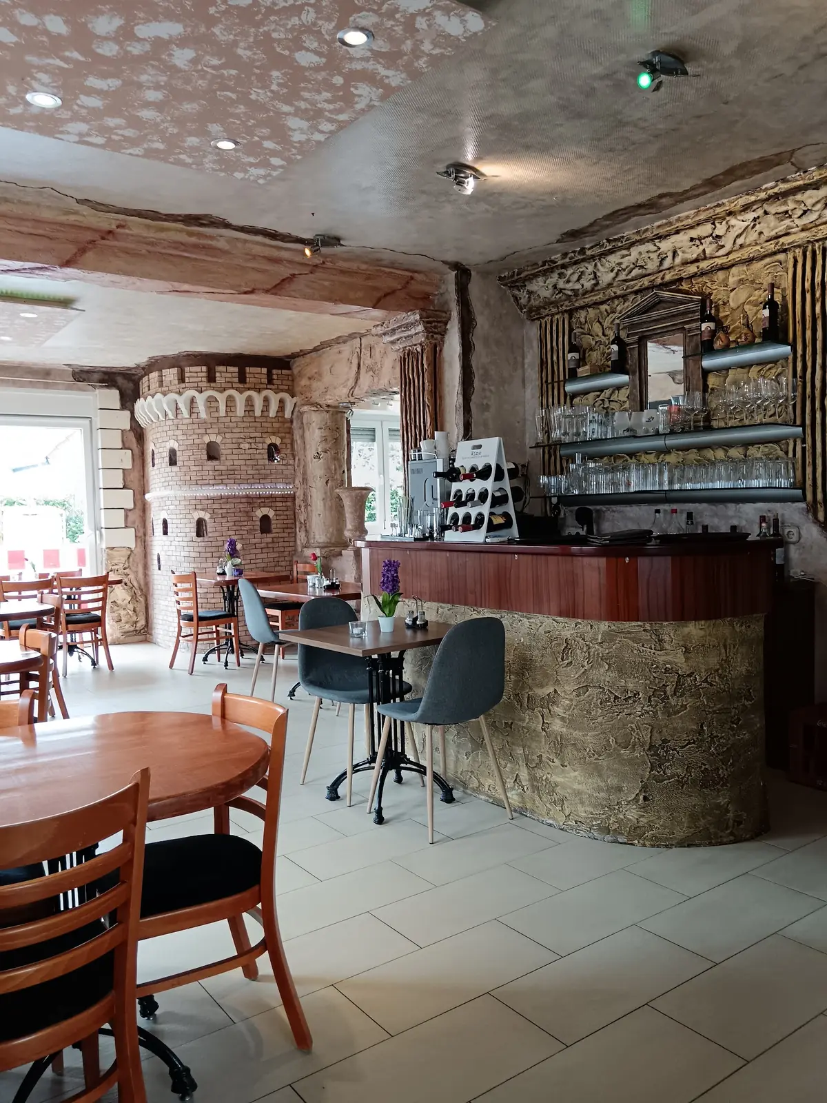 Korfou Grill Mariadorf — Restaurants in Alsdorf Blumenrath