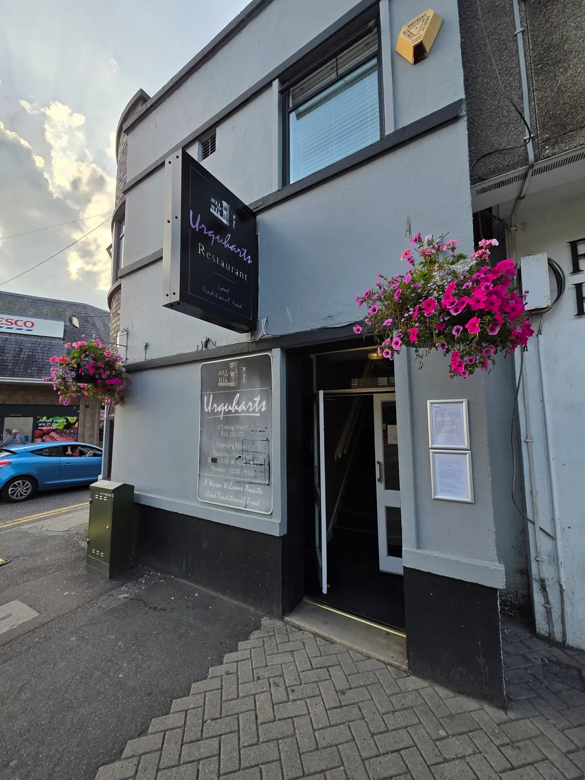 Urquhart’s Restaurant photo (photo 1 of 3)