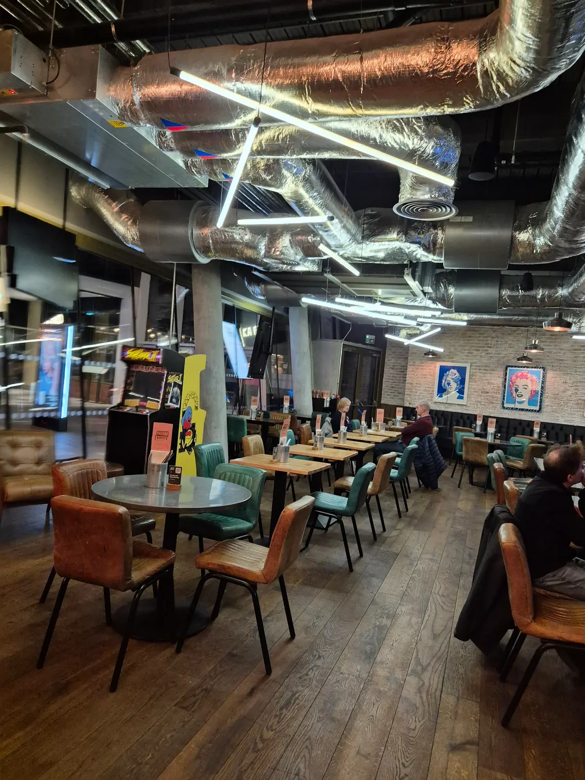 Gordon Ramsay Street Burger - Edinburgh — Burger restaurants in Edinburgh