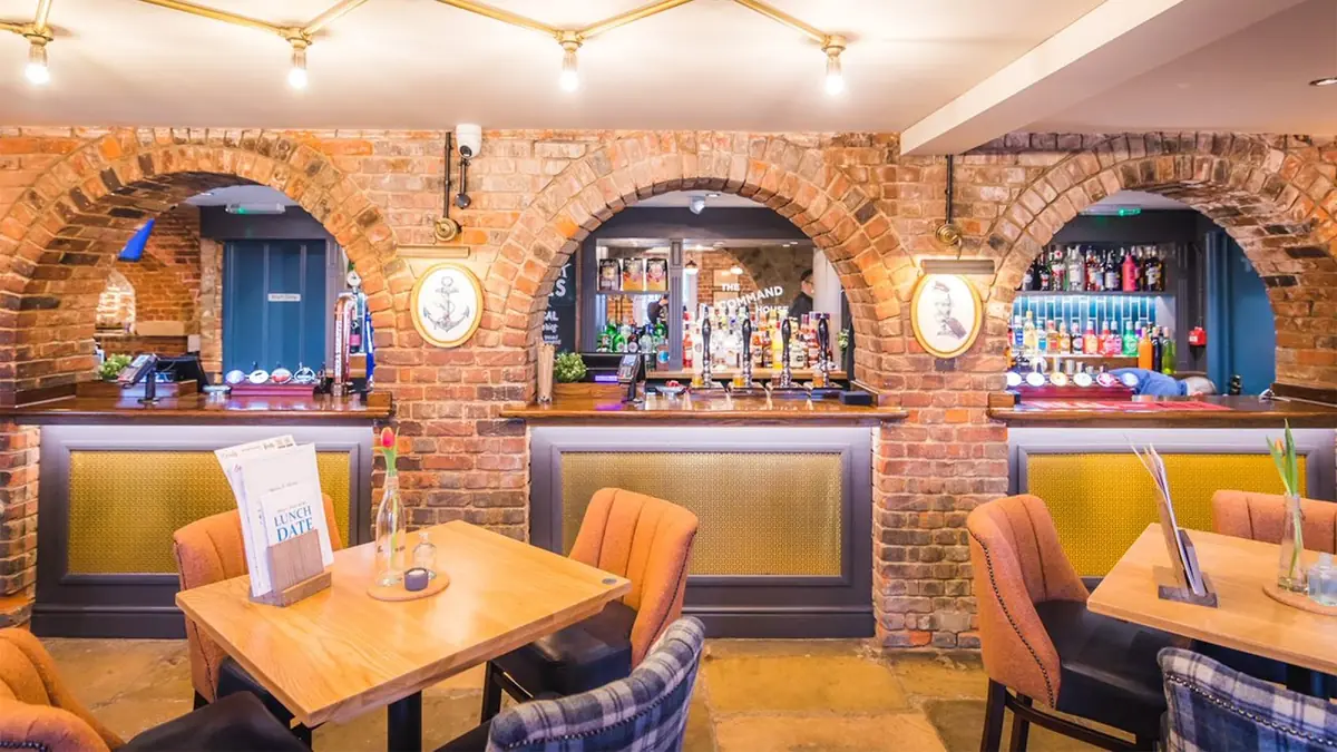 Command House — Bars in Chatham