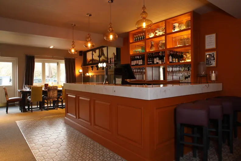Inside Dukes Head Billericay, Billericay