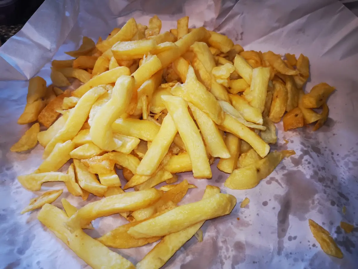 Alan's Fish Bar photo (photo 3 of 3)
