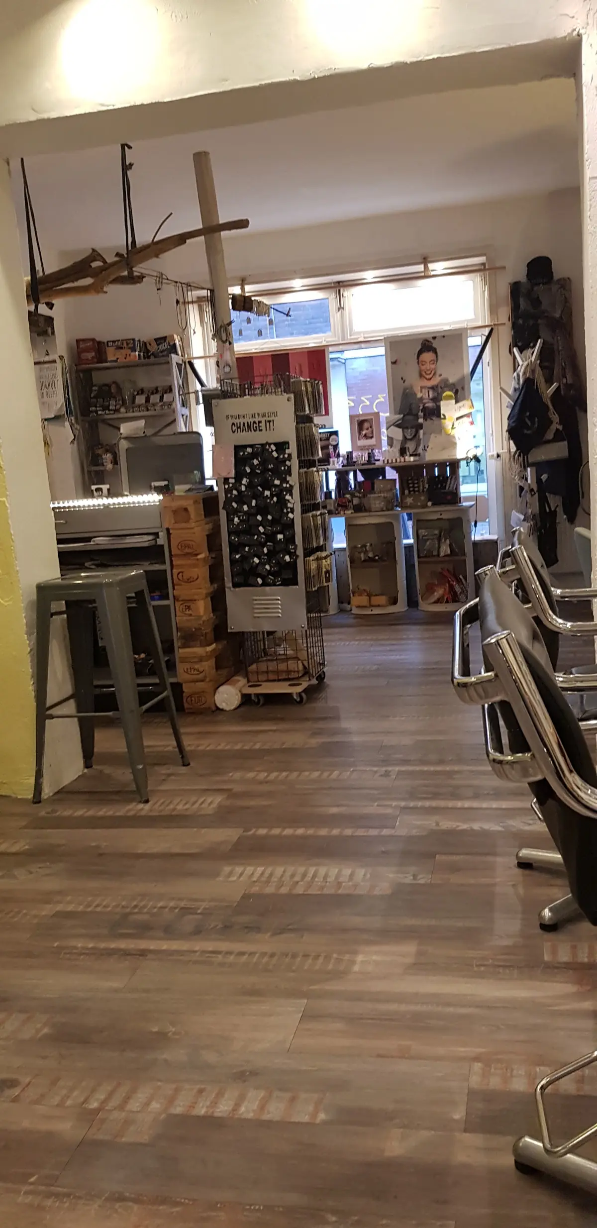 Trends Frisuren Timpe photo (photo 2 of 3)