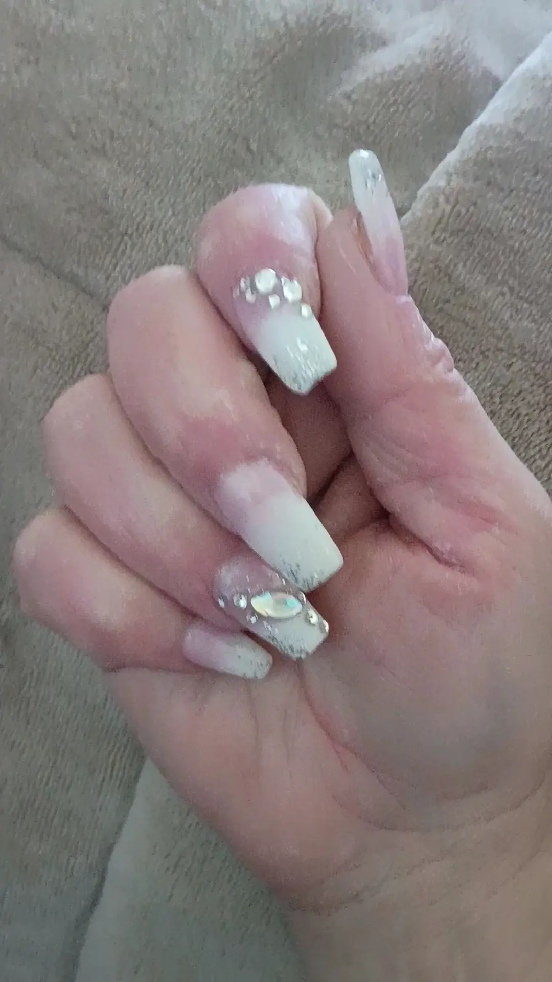 AnnLe's Nail Bar photo (photo 2 of 3)