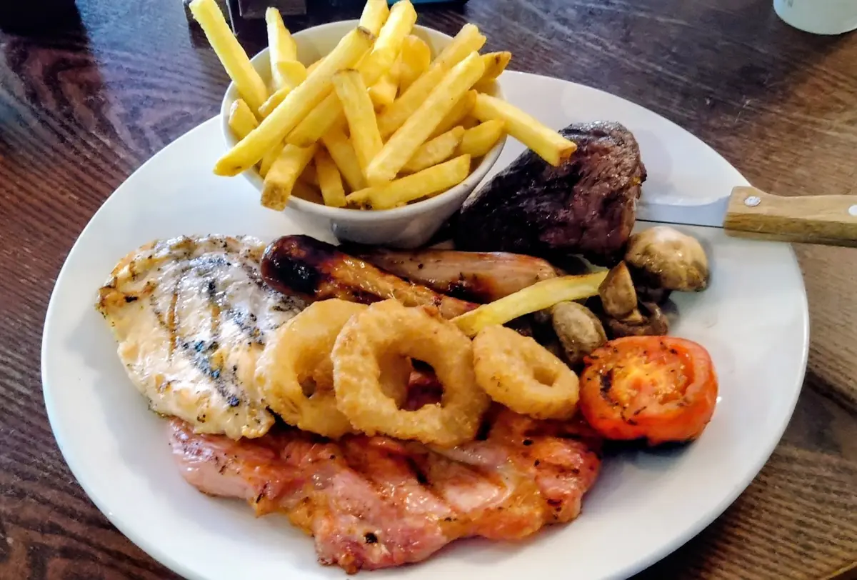 Clay Pipe Inn — Bar & grills in Poole
