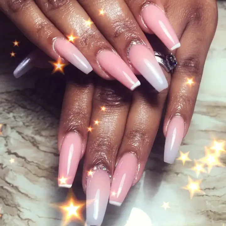 Vivid Nails & Spa photo (photo 2 of 3)
