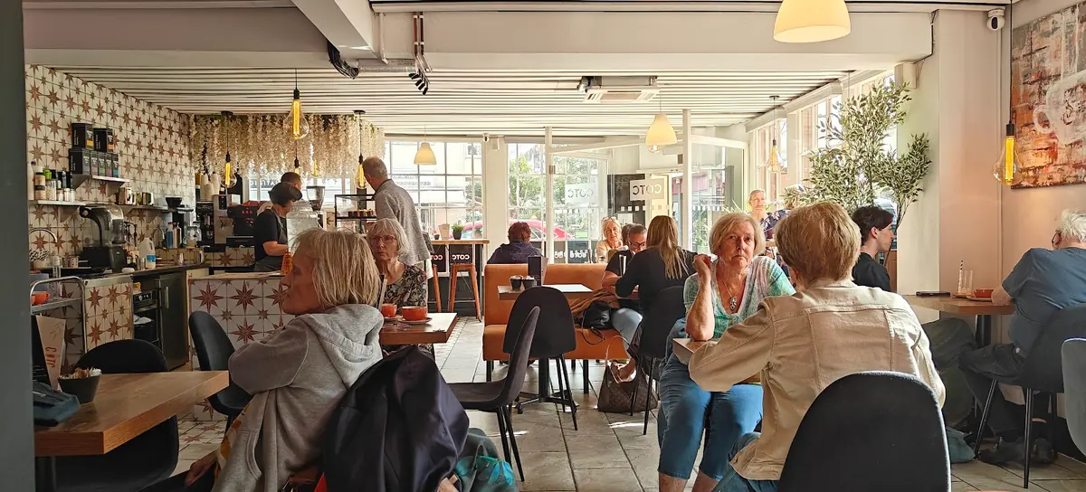 Coffee On The Corner Kenilworth photo (photo 1 of 3)