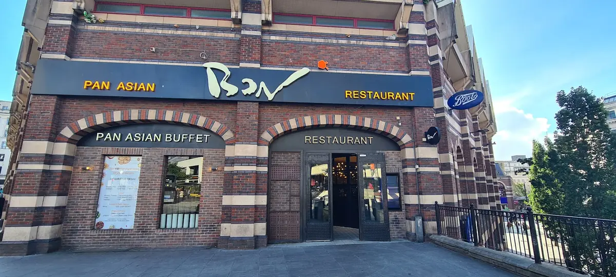 Bon Liverpool photo (photo 2 of 3)