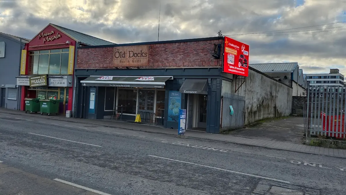 The Old Docks Bar & Grill — Bar & grills in Londonderry