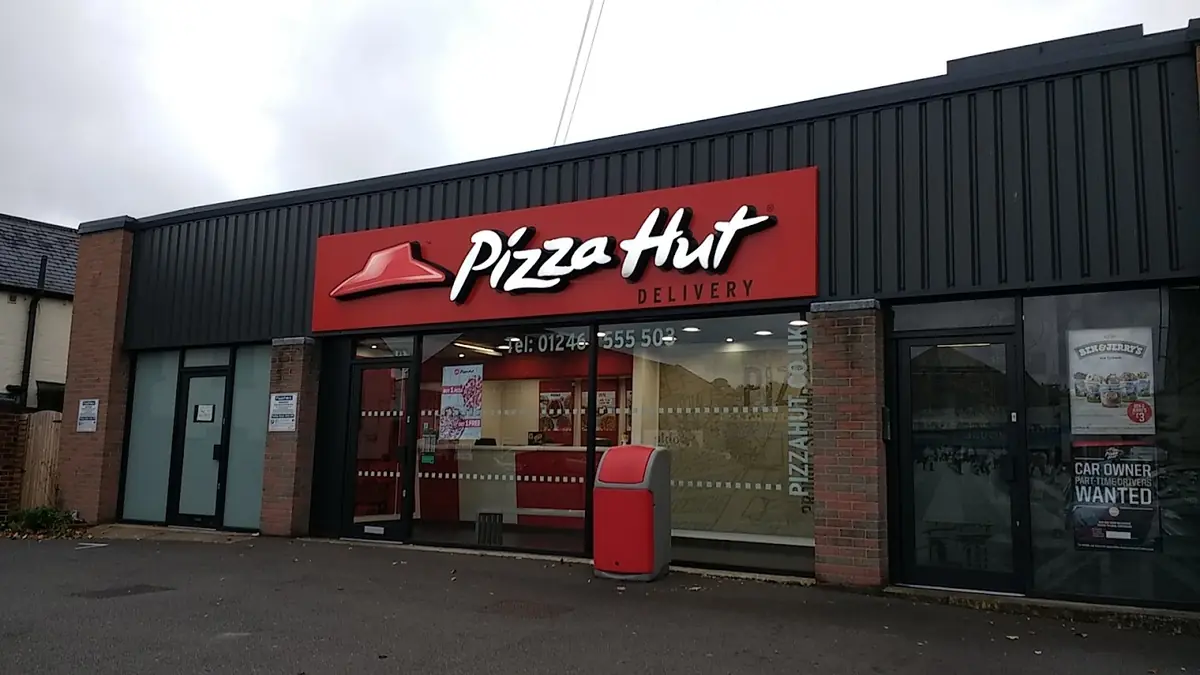 Pizza Hut Chesterfield photo (photo 1 of 3)