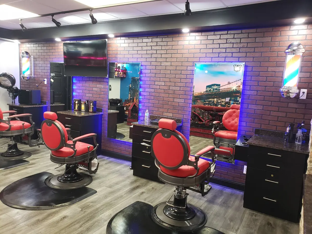 VIP CUTZ BARBERSHOP photo (photo 1 of 3)