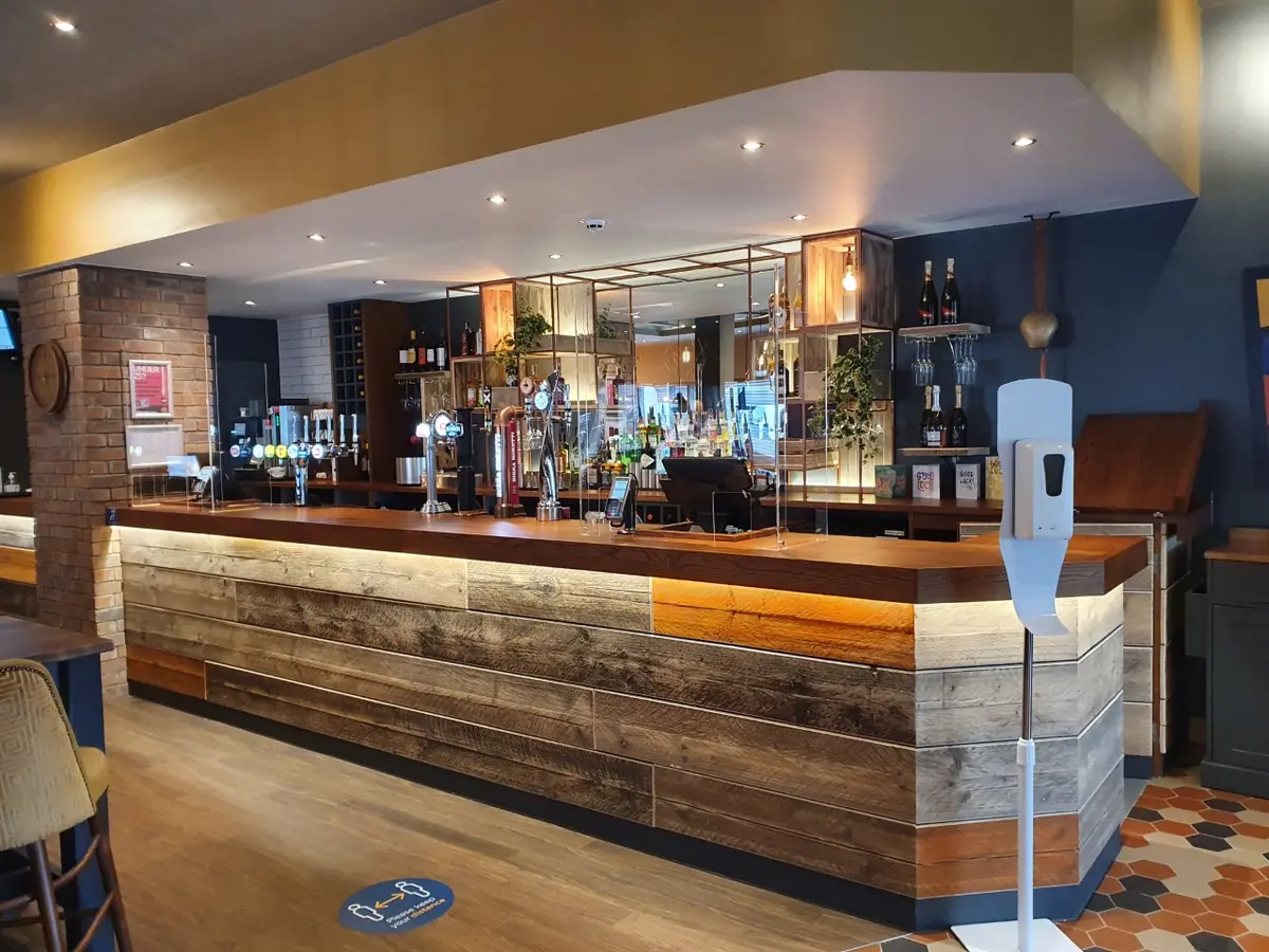 Beefeater Hamilton — Steakhouses in Hamilton