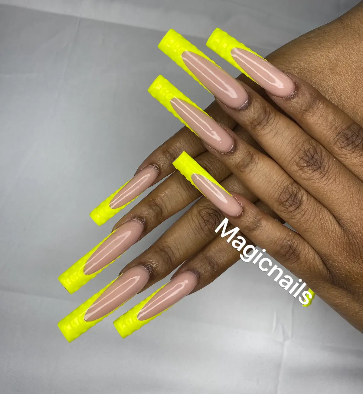 Magic Nails