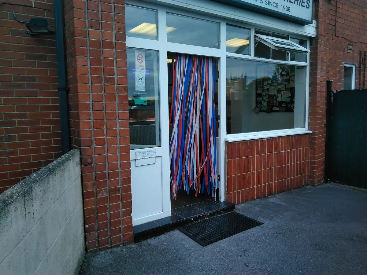 Swillington Fisheries photo (photo 1 of 3)