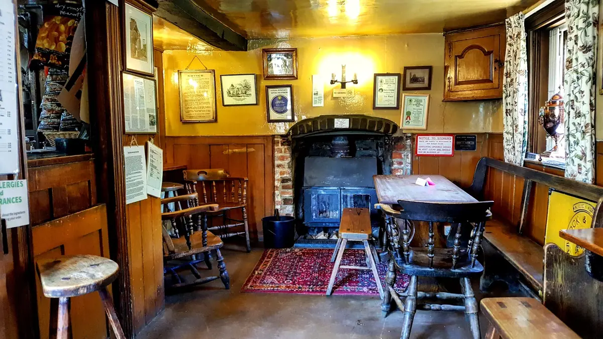 The Bell Inn, Aldworth — Bars in Reading