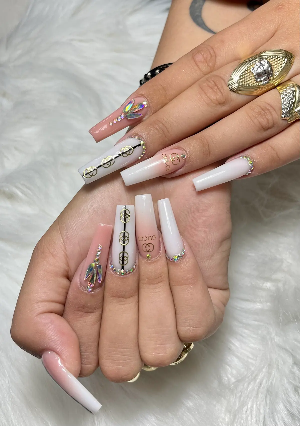 Isabell Nails & Spa photo (photo 2 of 3)