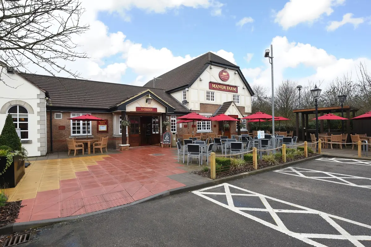 Manor Farm - Dining & Carvery photo (photo 3 of 3)
