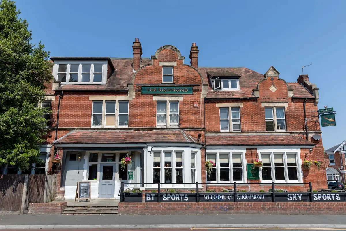 Richmond Arms photo (photo 2 of 3)