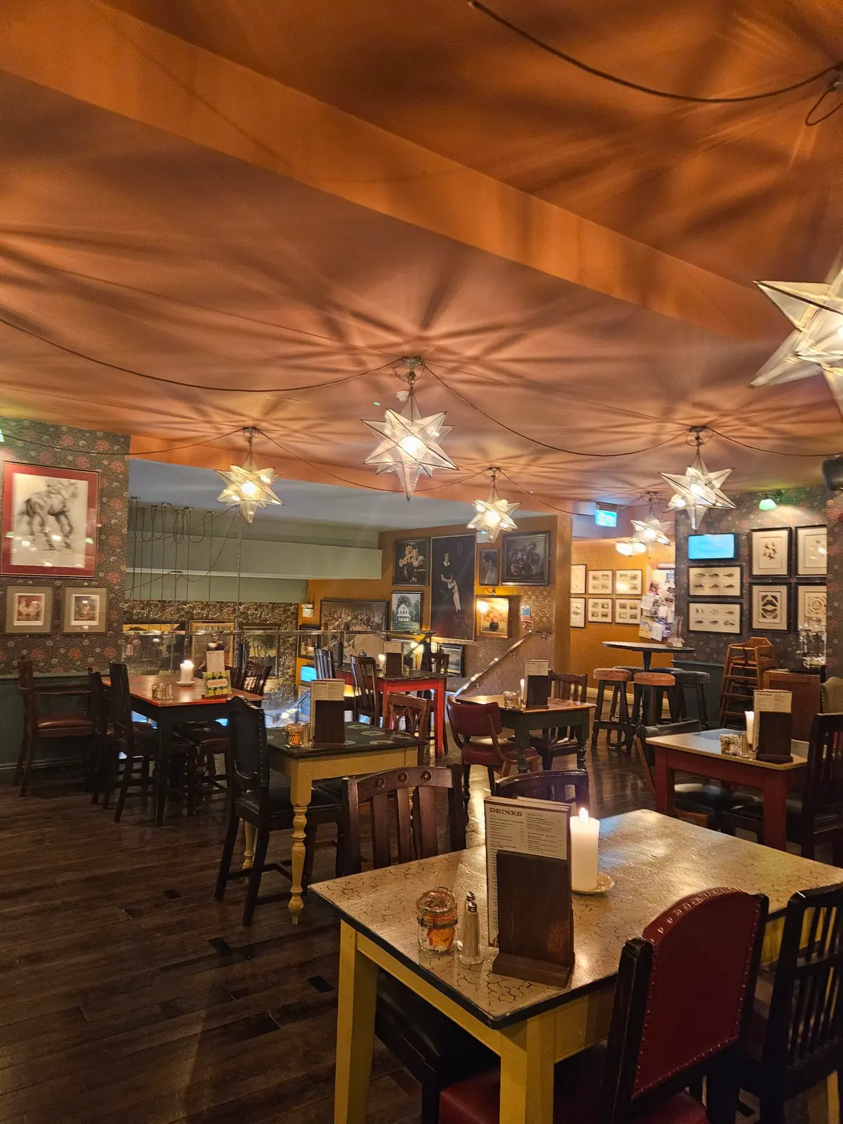 Cobrizo Lounge — Restaurants in Newbury