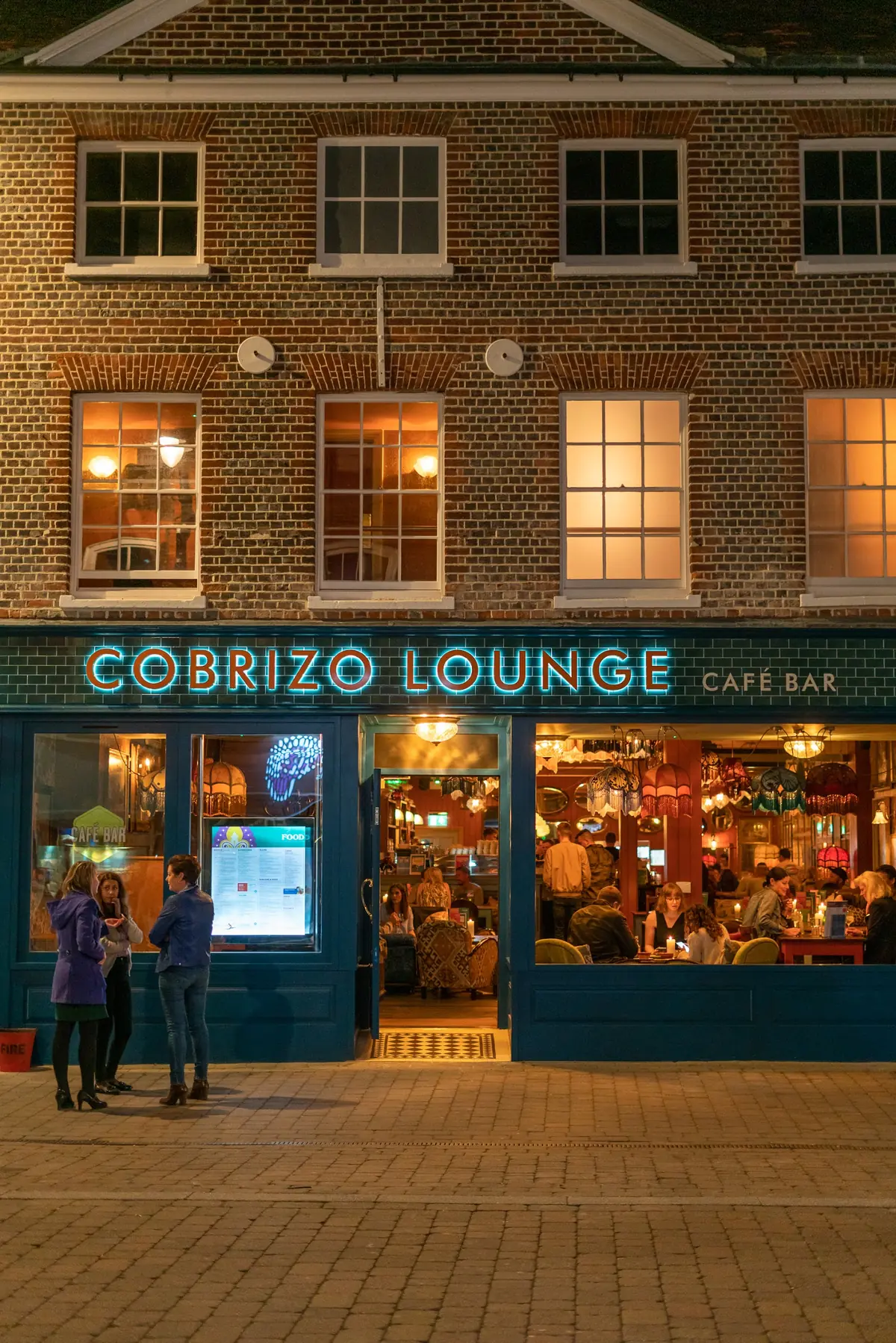 Cobrizo Lounge photo (photo 1 of 3)