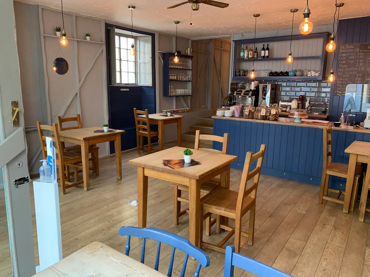 Driftwood Cafe