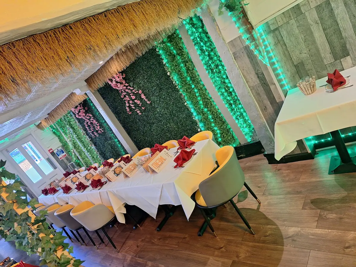 Bees Indian Restaurant Bar & Grill photo (photo 3 of 3)
