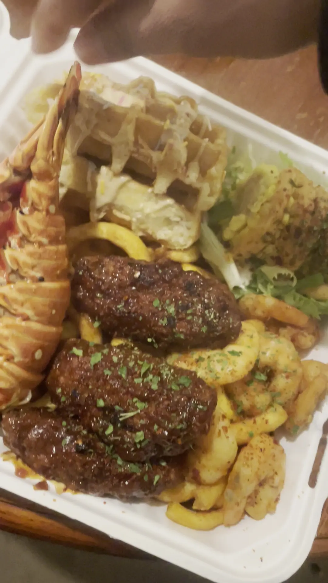 Bubbas Trap Kitchen photo (photo 1 of 3)