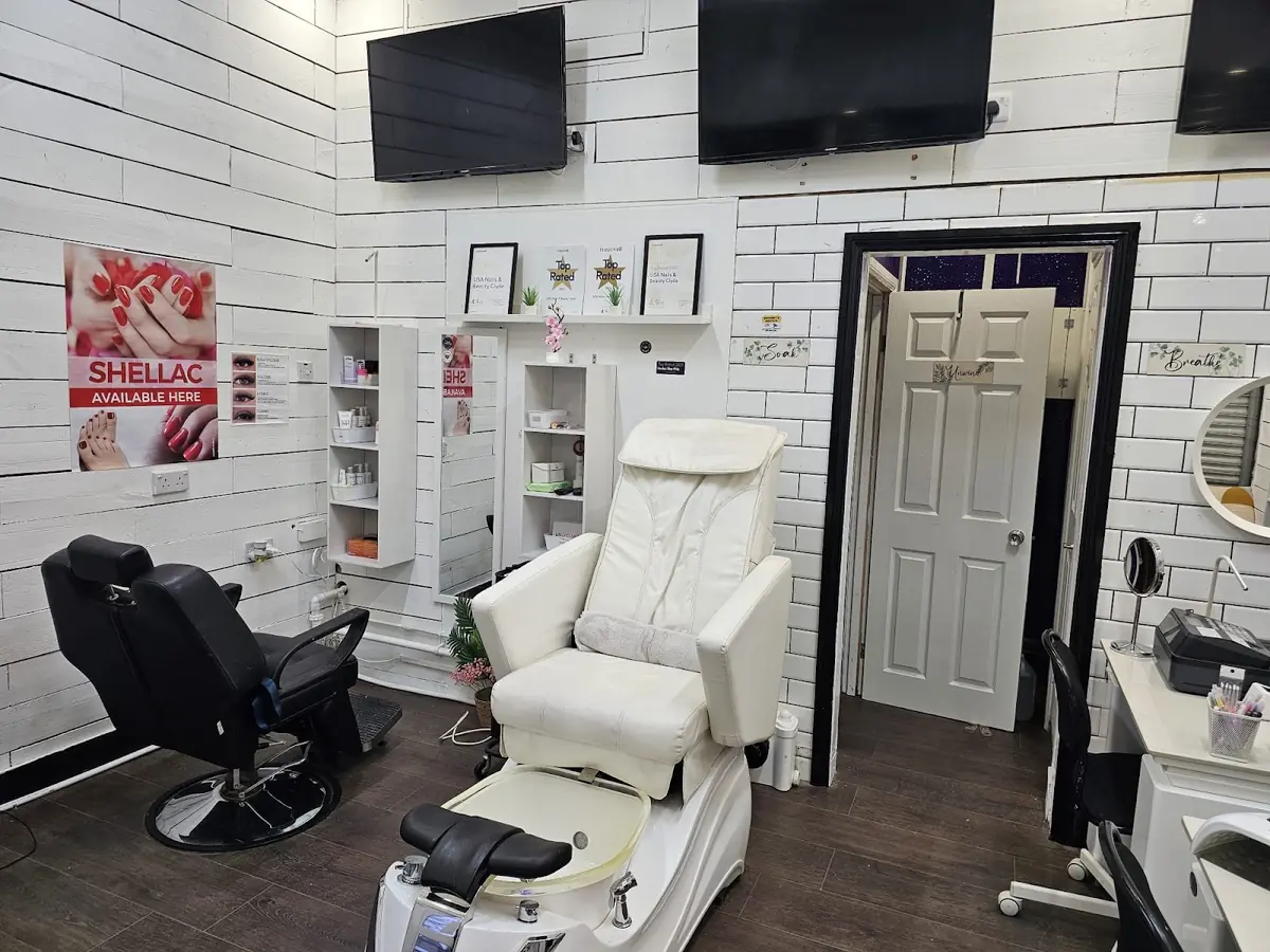 USA Nails & Beauty Clyde — Beauty salons in Glasgow