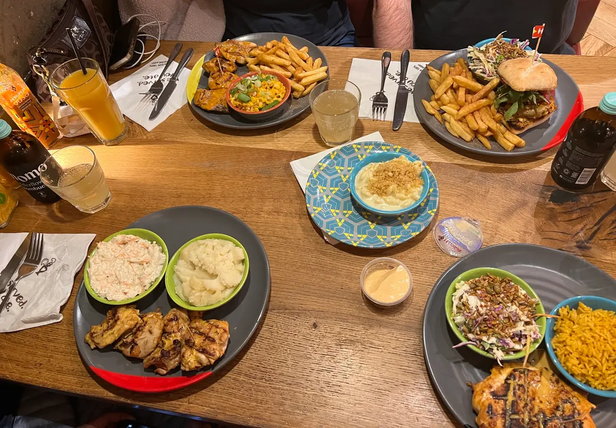 Nando's Leamington Spa photo (photo 3 of 3)