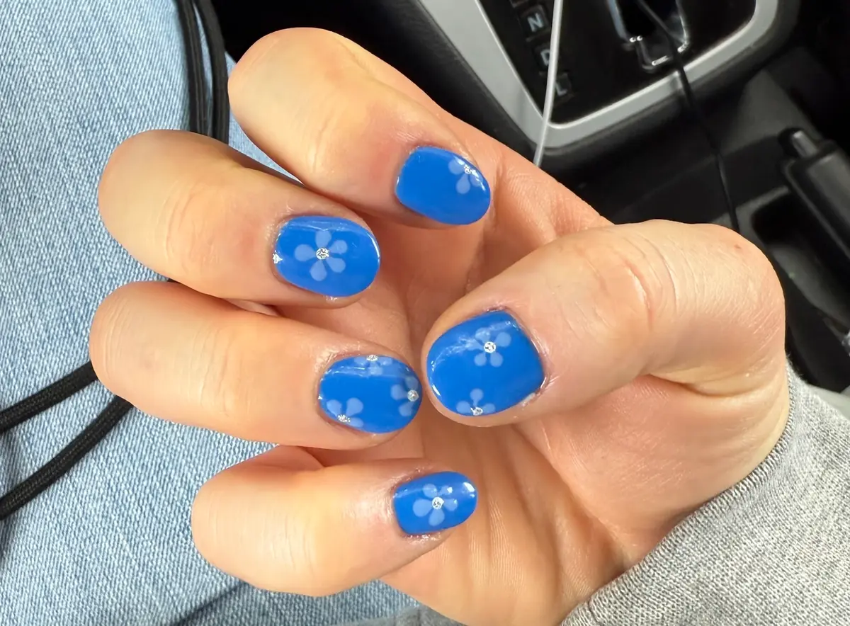 Nail Tech