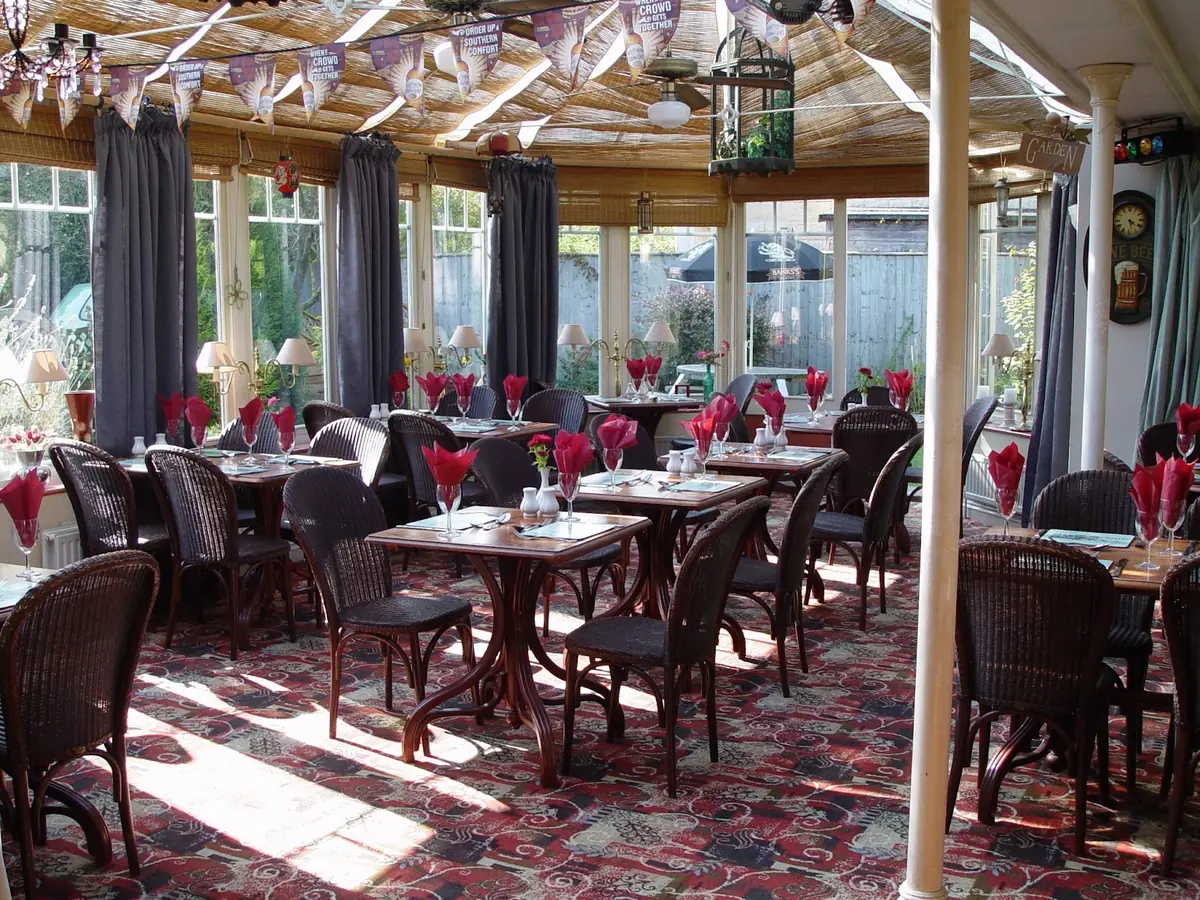 Inn on the Marsh — Bars in Moreton In Marsh