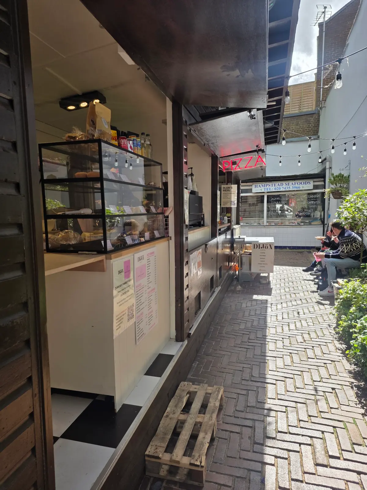 DIJöN - Hampstead (Pizzeria)