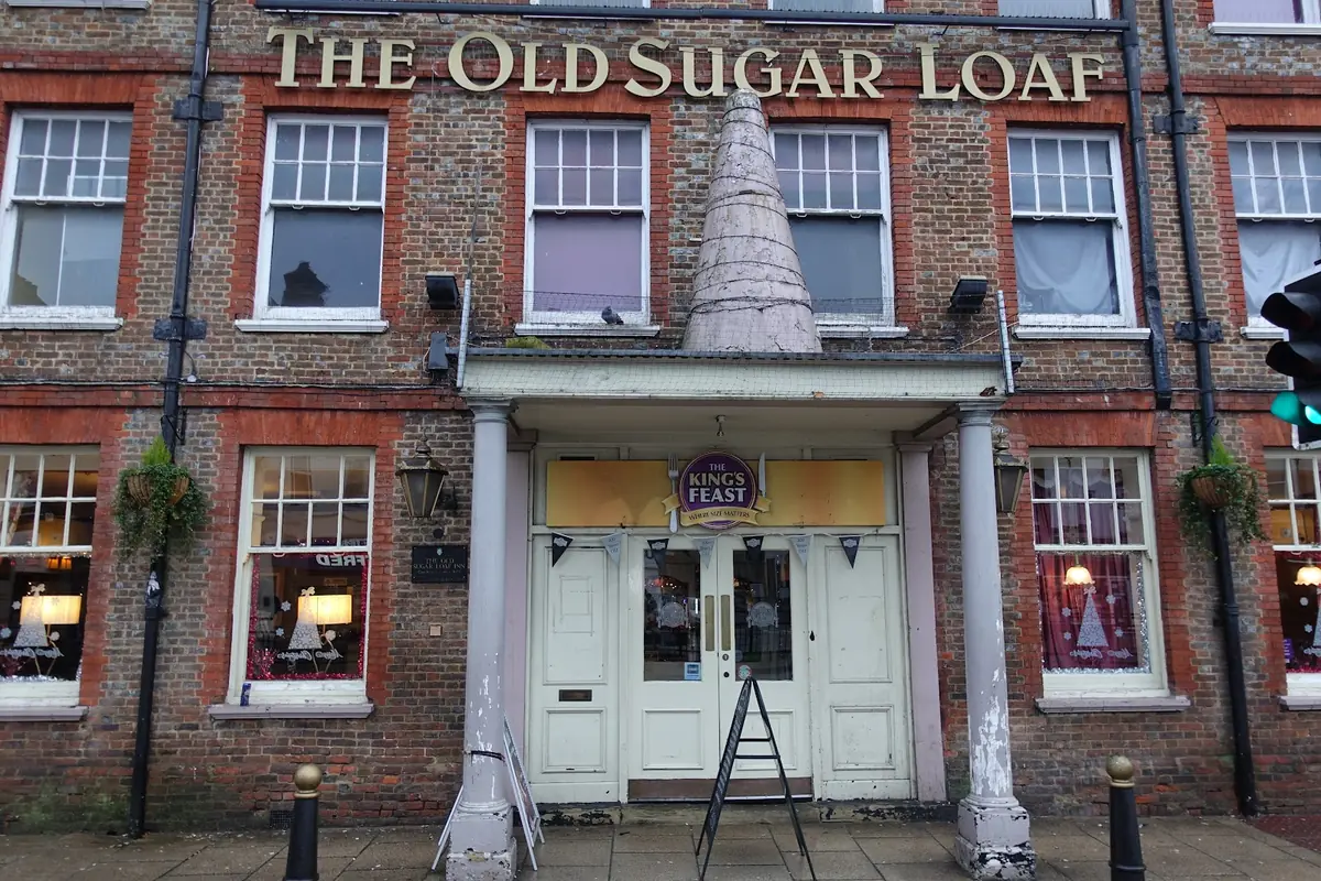 The Old Sugar Loaf — Bars in Dunstable