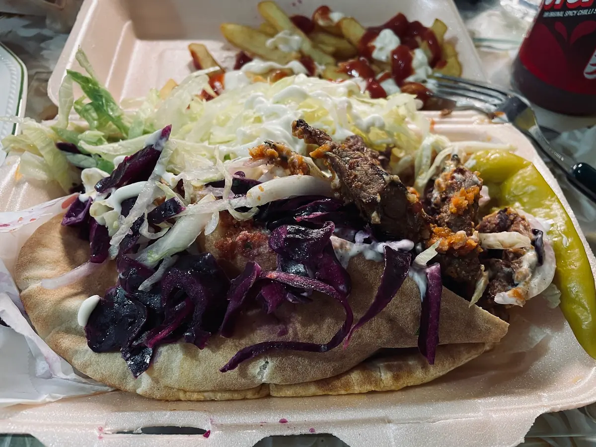Flamingo Kebab House — Restaurants in Coulsdon