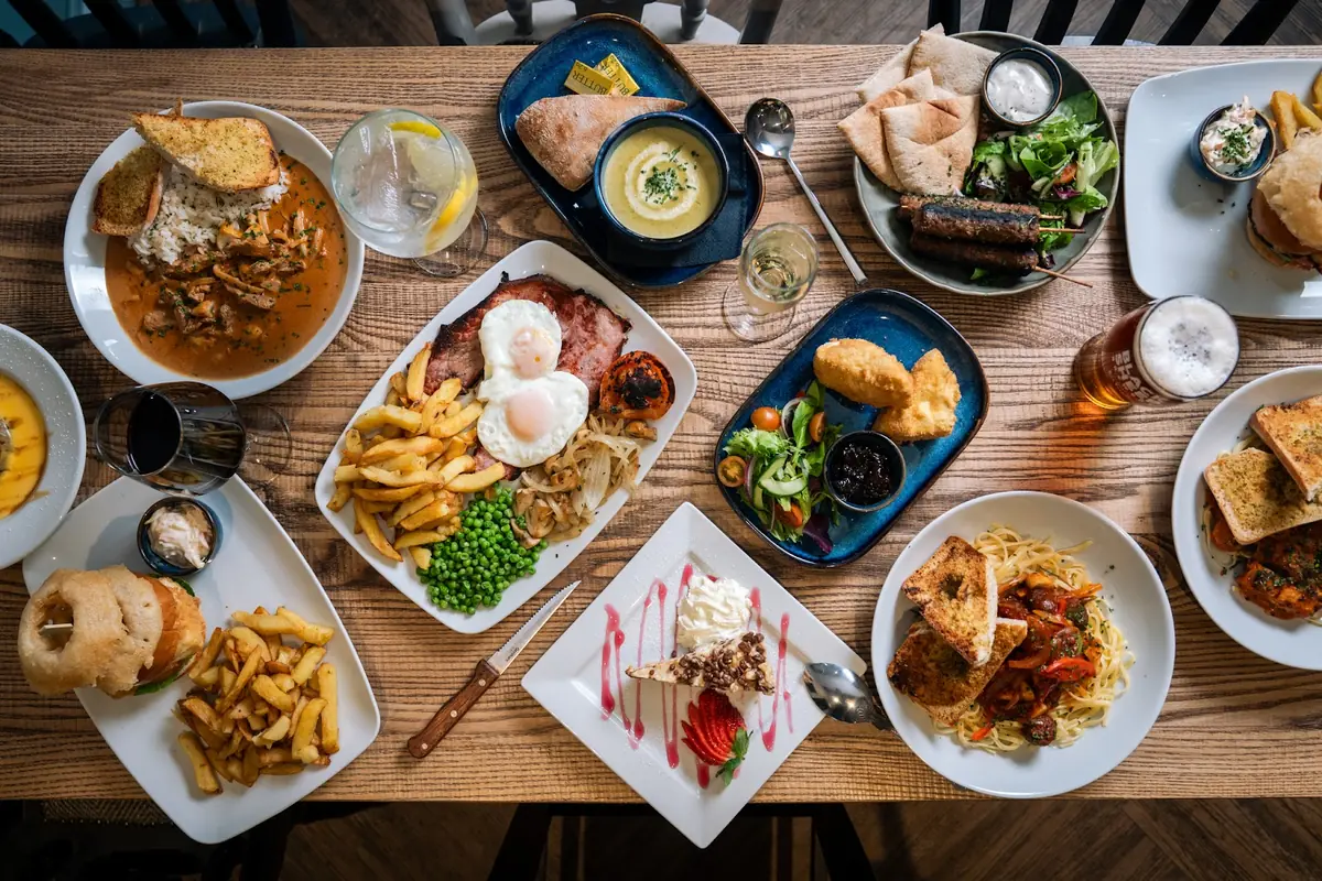 The Royal Oak — Bars in Doncaster