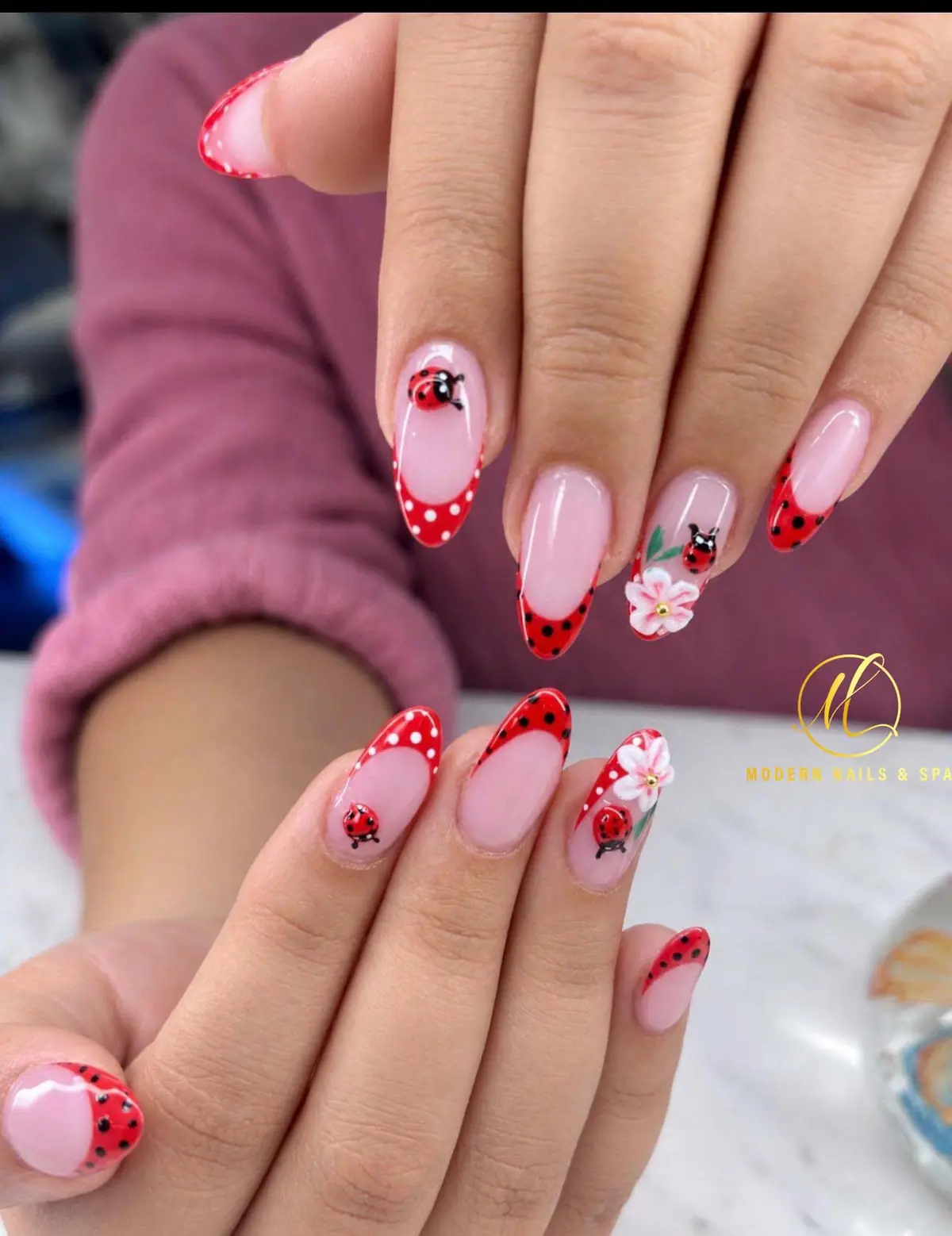 Modern Nails & Spa photo (photo 2 of 3)