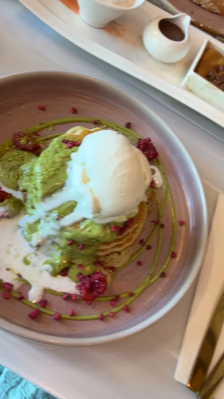Haute Dolci photo (photo 2 of 3)