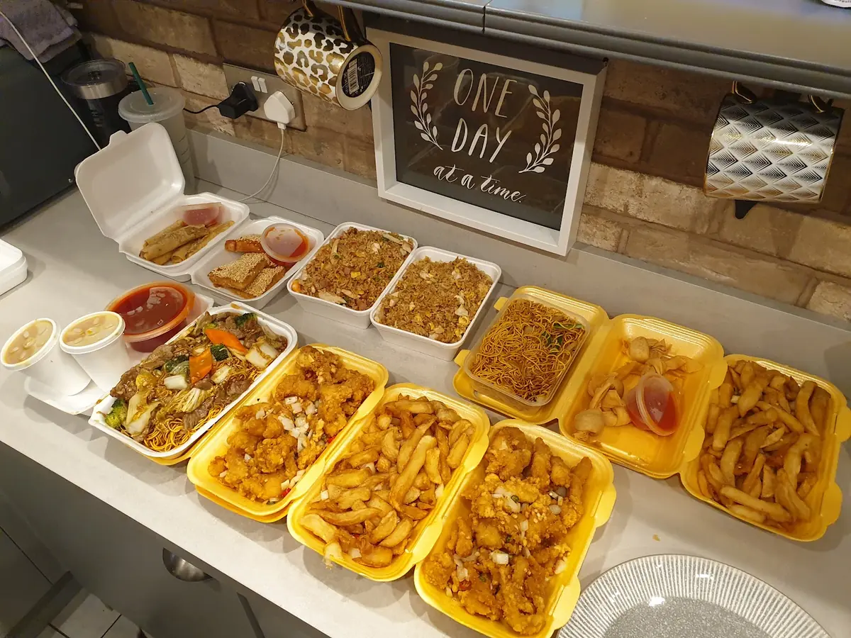 Sues Fish and Chip Shop photo (photo 1 of 3)