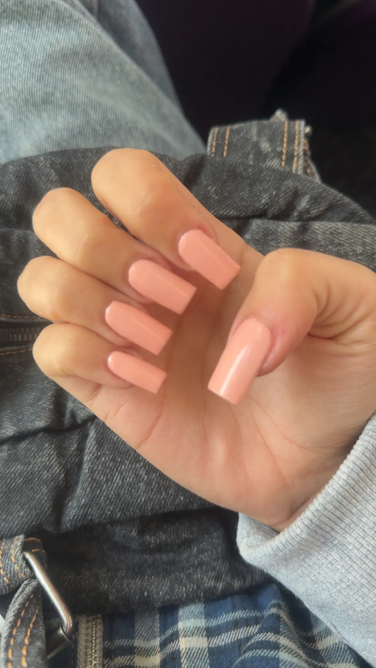 Nails Deluxe photo (photo 1 of 3)