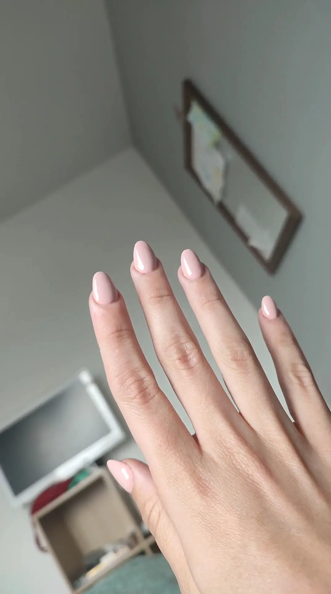 Nails Deluxe photo (photo 2 of 3)